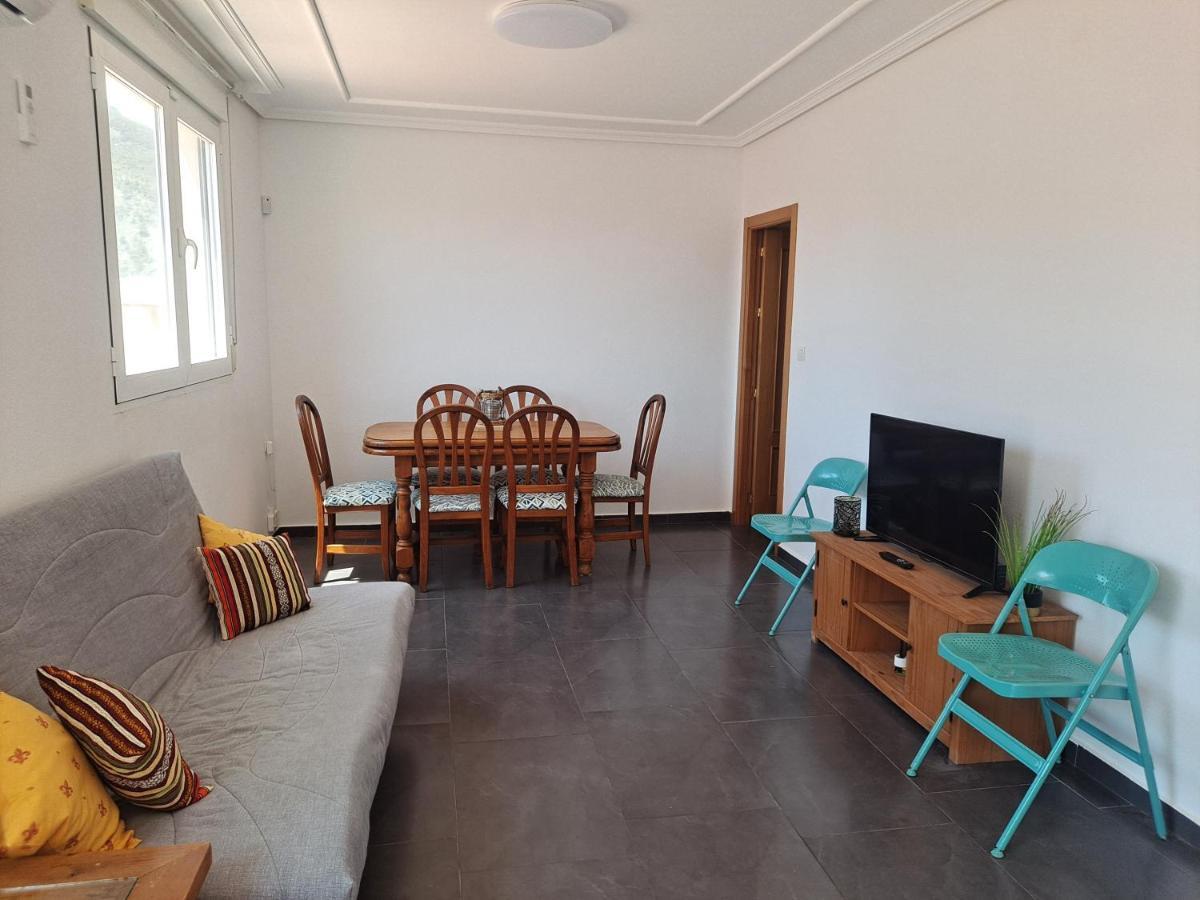 Atico Con Terraza Lägenhet Cieza Exteriör bild